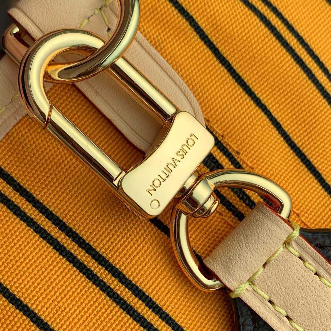 Neverfull Bandoulière Inside Out MM detail 7