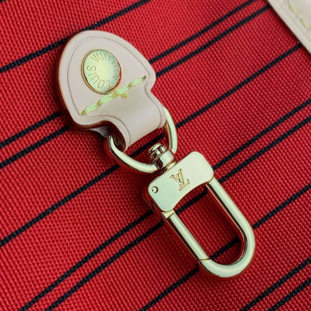 Neverfull Bandoulière Inside Out MM detail 6