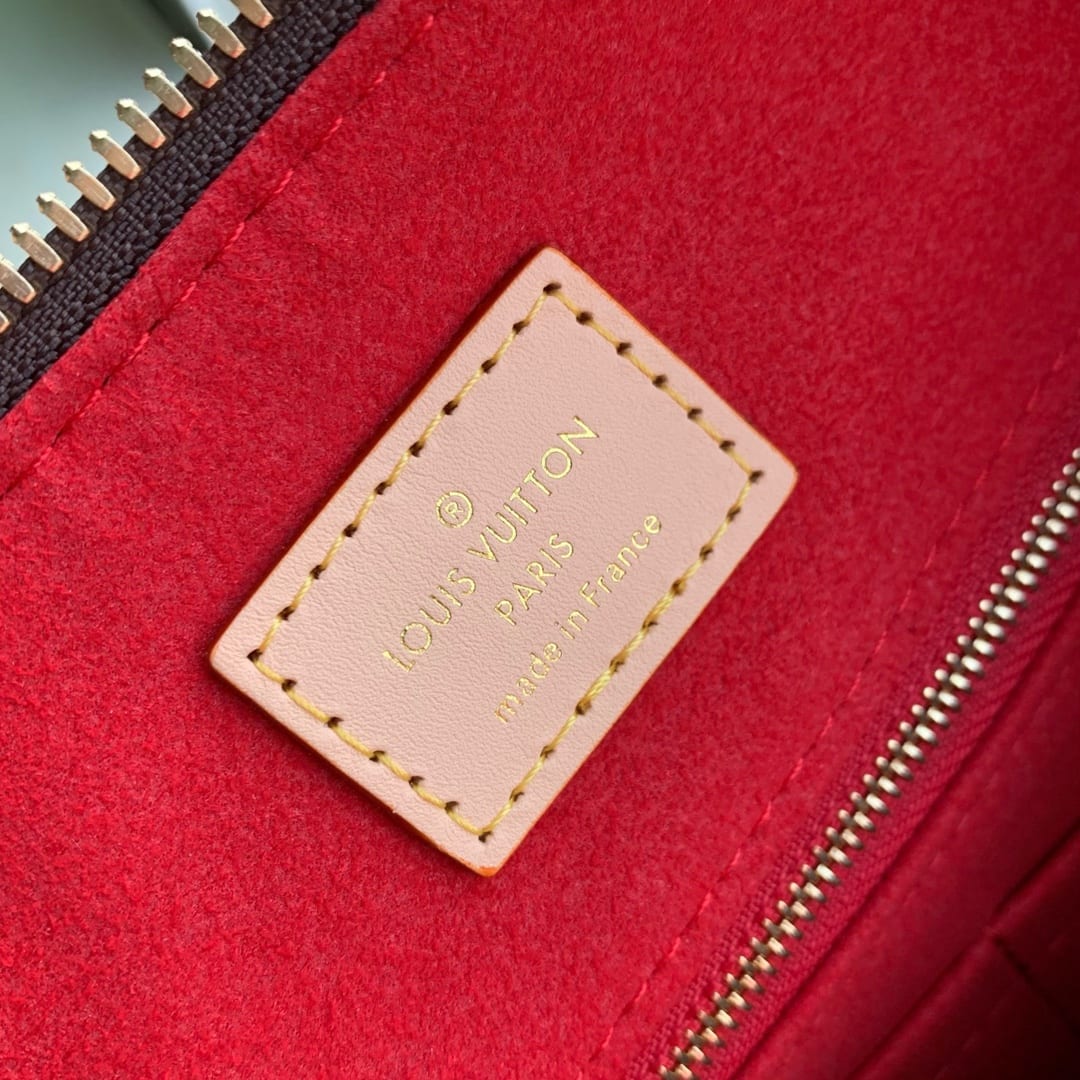 Slouchy MM detail 8