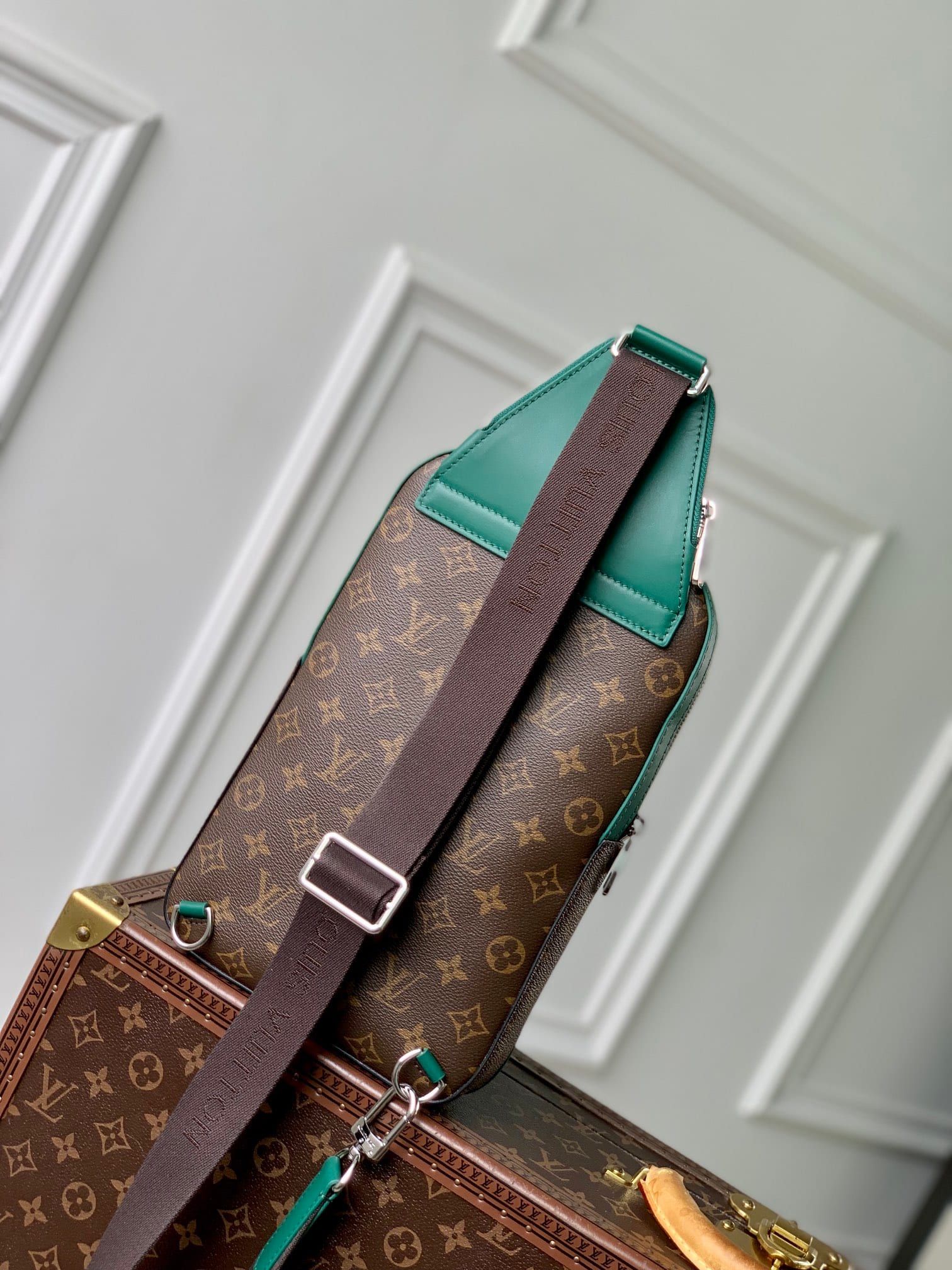 Avenue Slingbag detail 3