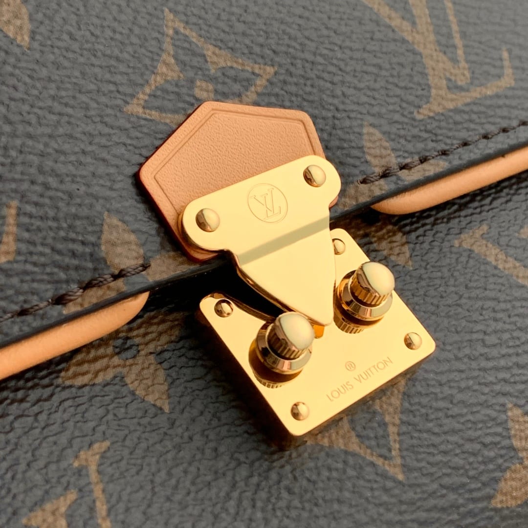 Pochette Camille detail 4