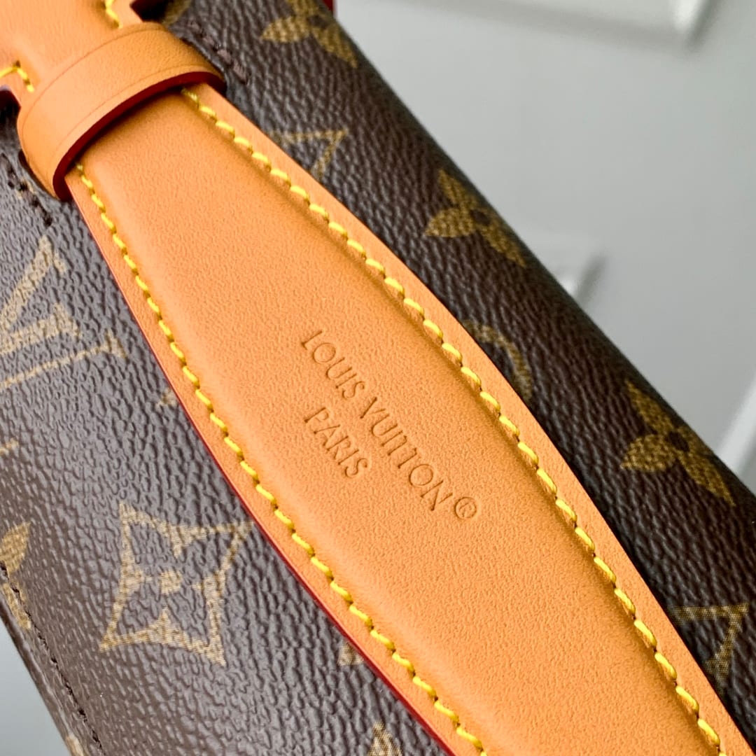 Rush Bumbag detail 4