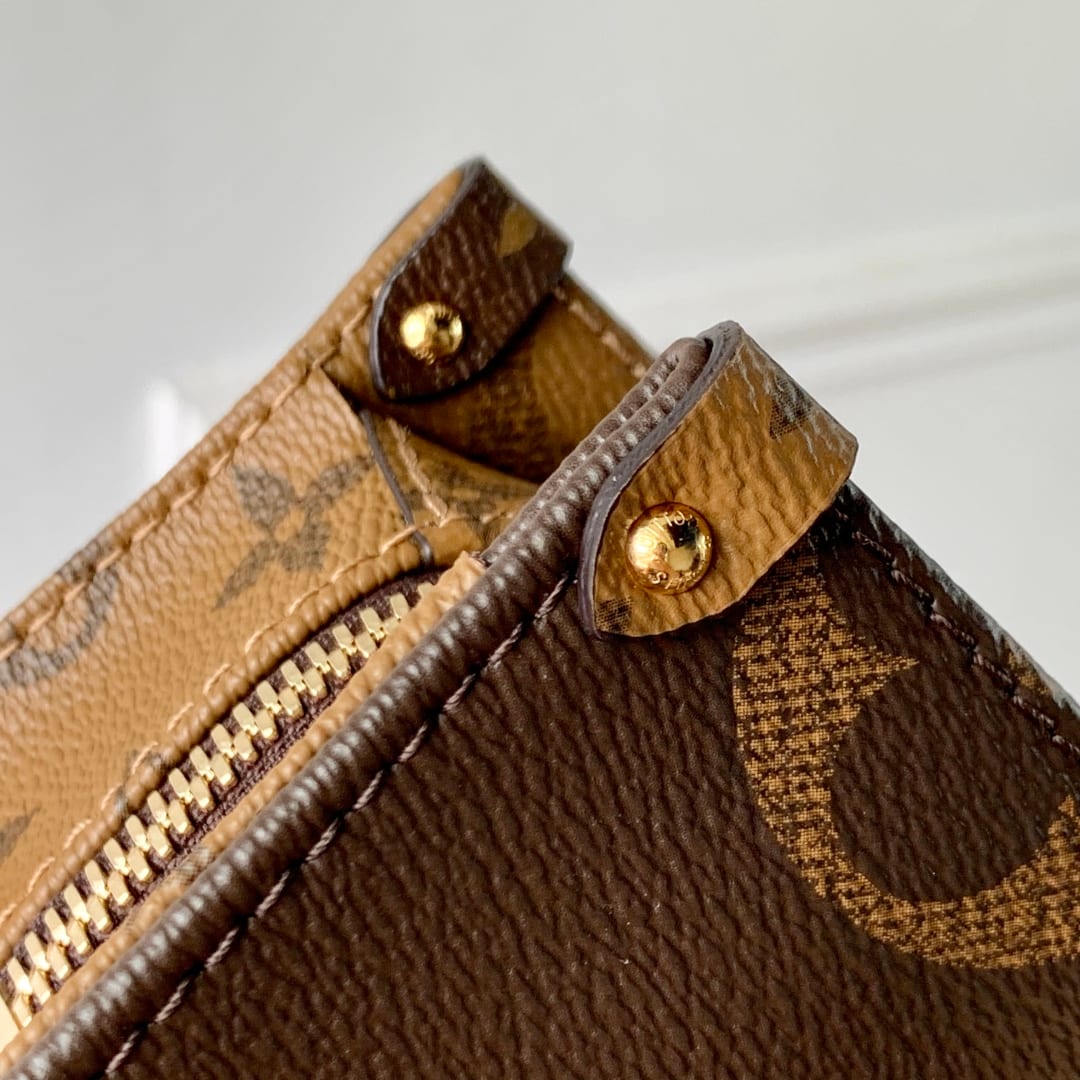 OnTheGo East West Chain detail 7