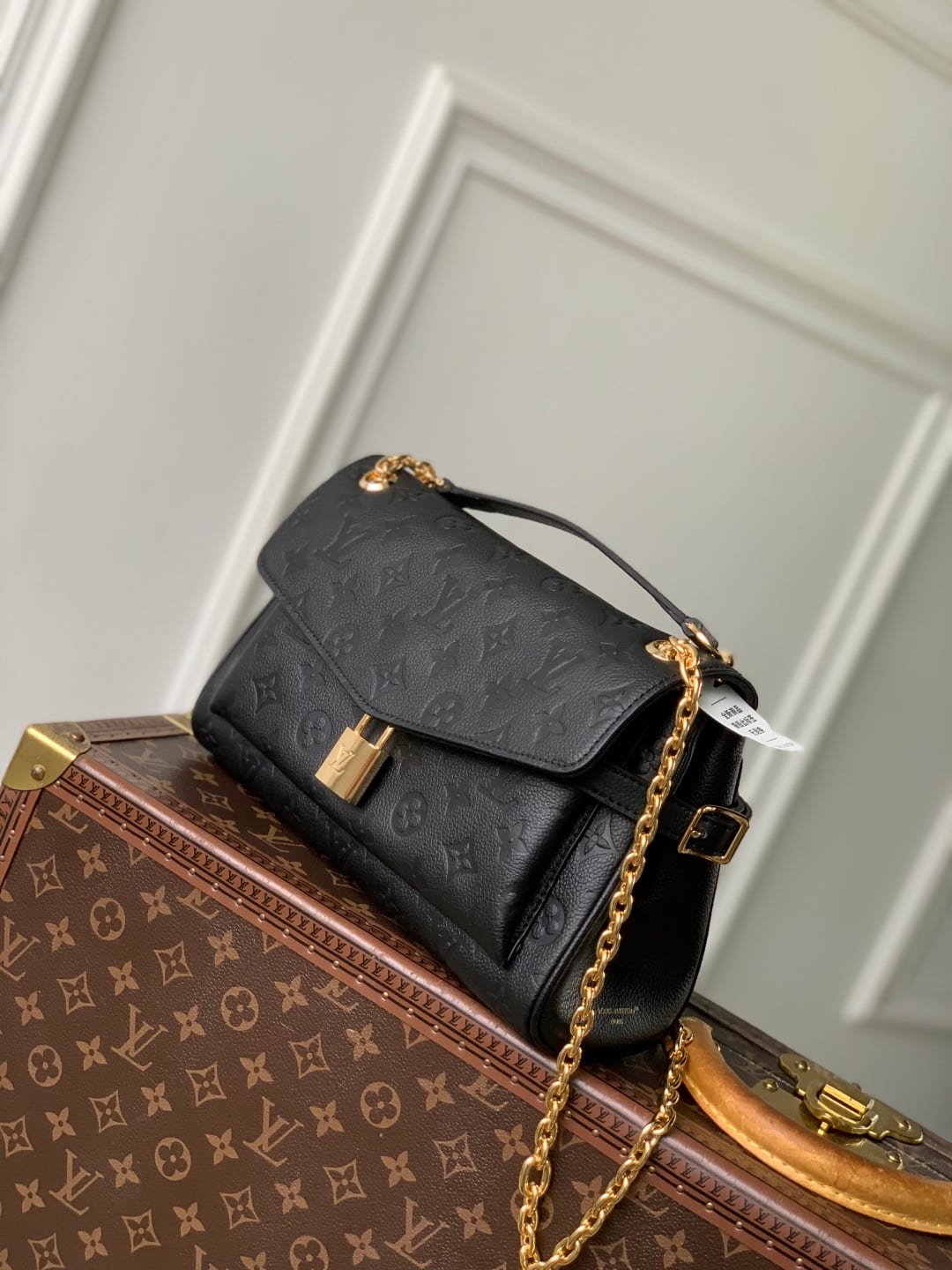 Anytime Flap Bag detail 2