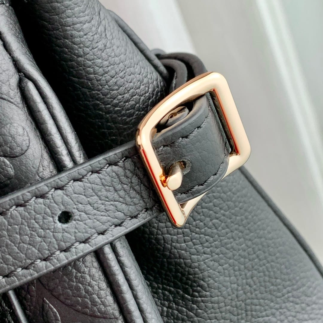 Anytime Flap Bag detail 5