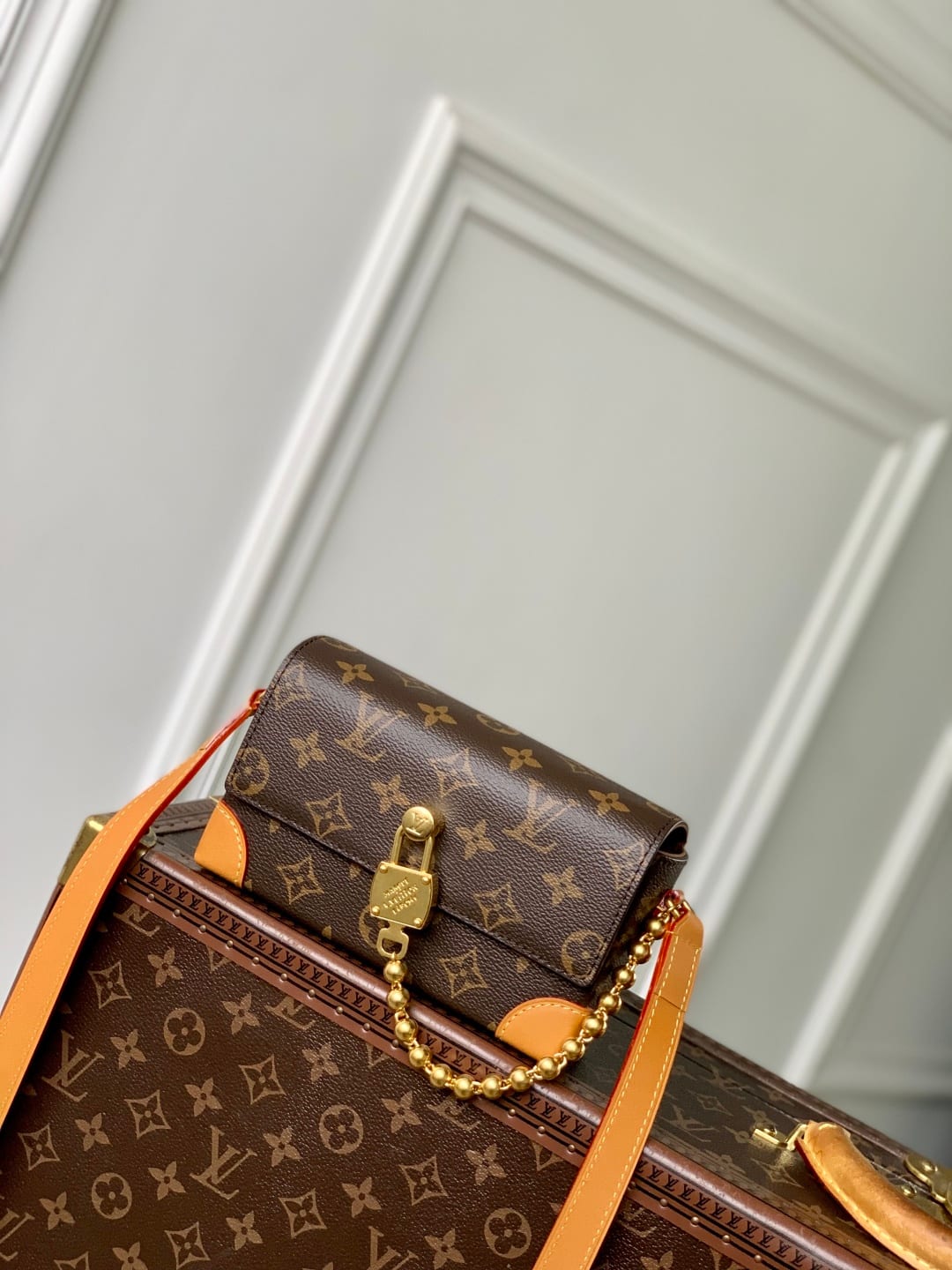 Steamer Wearable Wallet detail 1