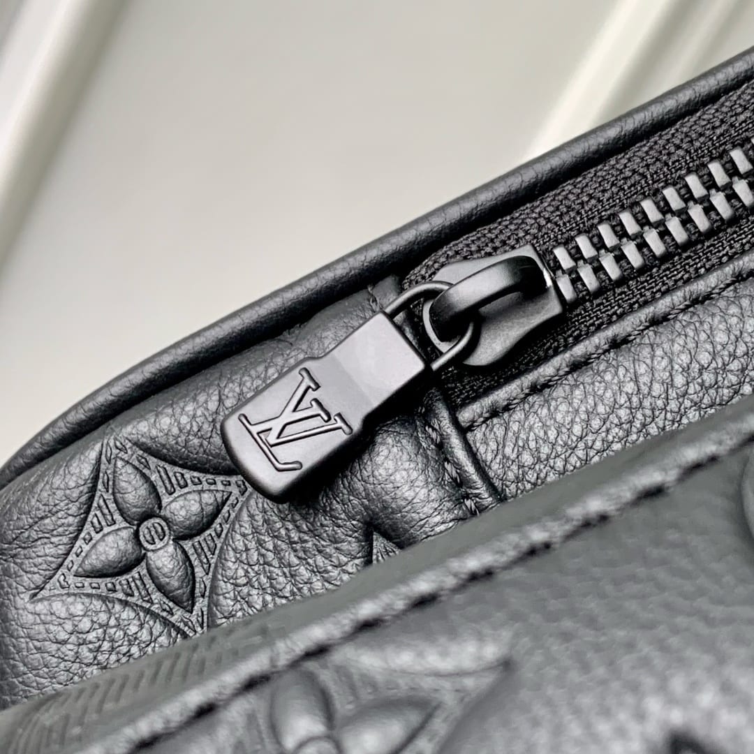 Hobo Cargo detail 8