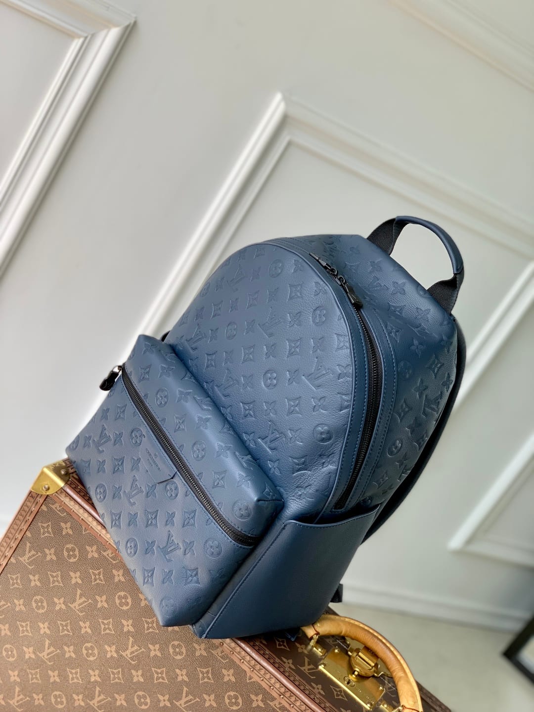 Discovery Backpack PM detail 2