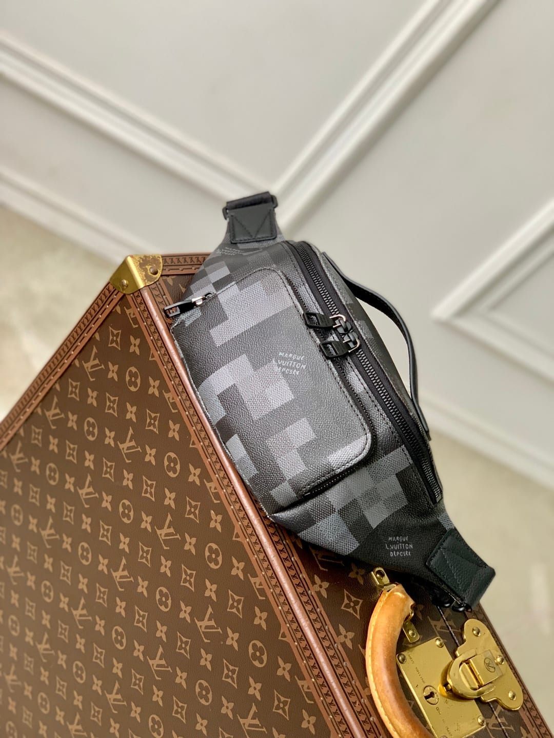 Rush Bumbag detail 1