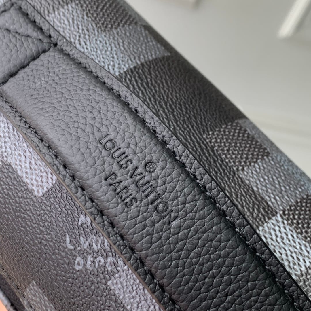 Rush Bumbag detail 7