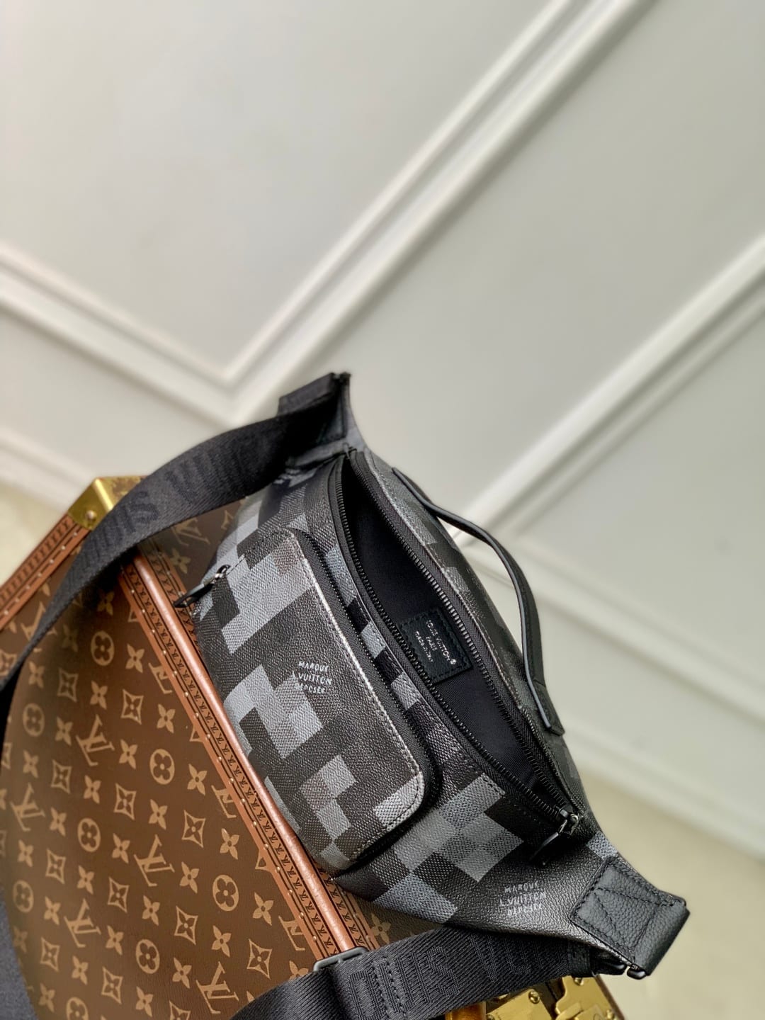 Rush Bumbag detail 9