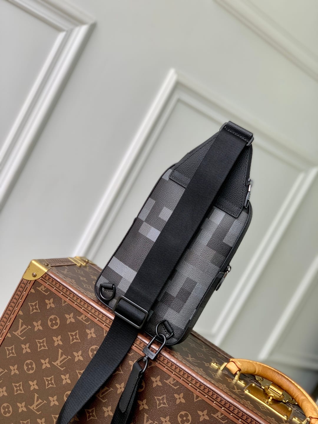 Avenue Slingbag detail 3