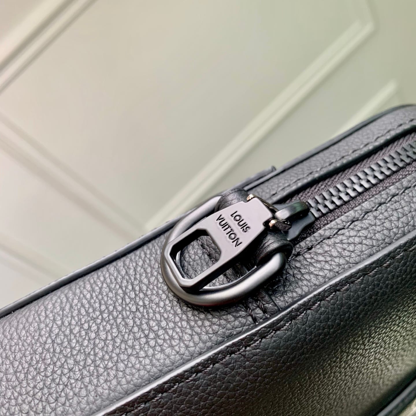 Gate Briefcase detail 7