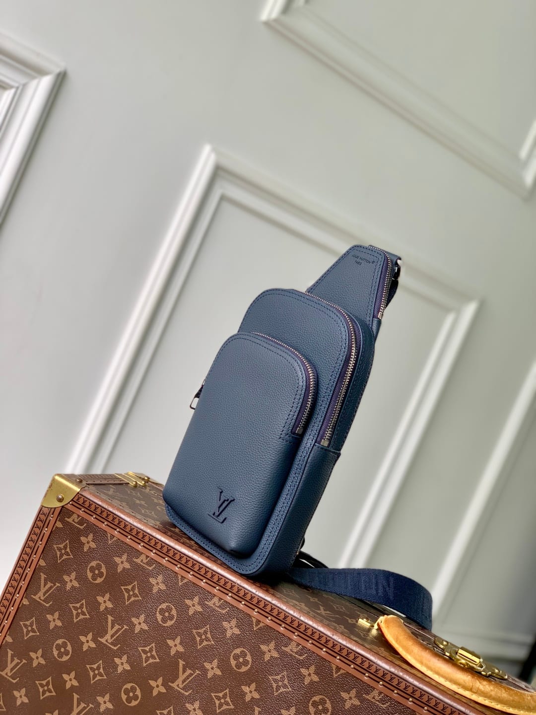 Avenue Slingbag PM detail 2