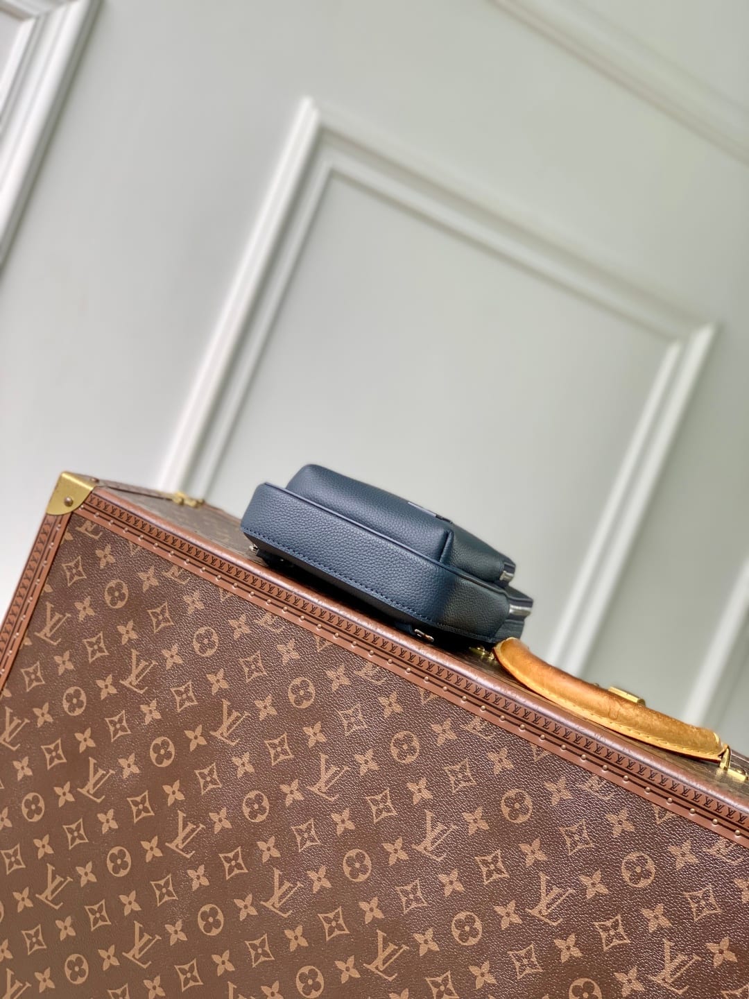 Avenue Slingbag PM detail 4