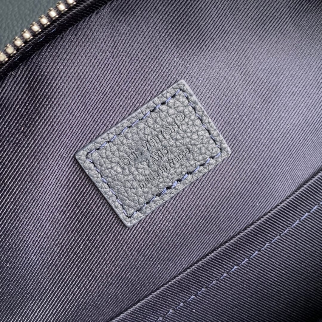 Avenue Slingbag PM detail 8