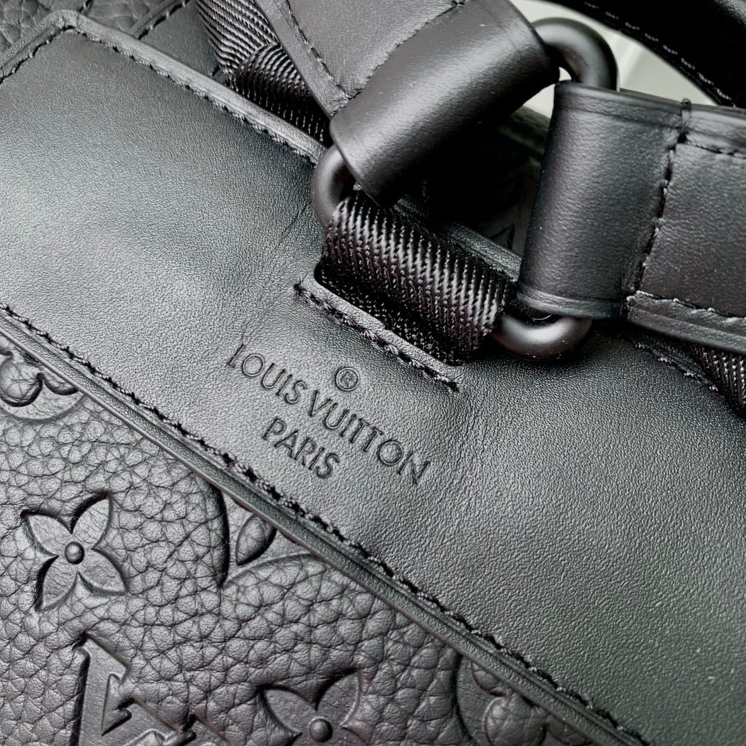 Christopher PM detail 6