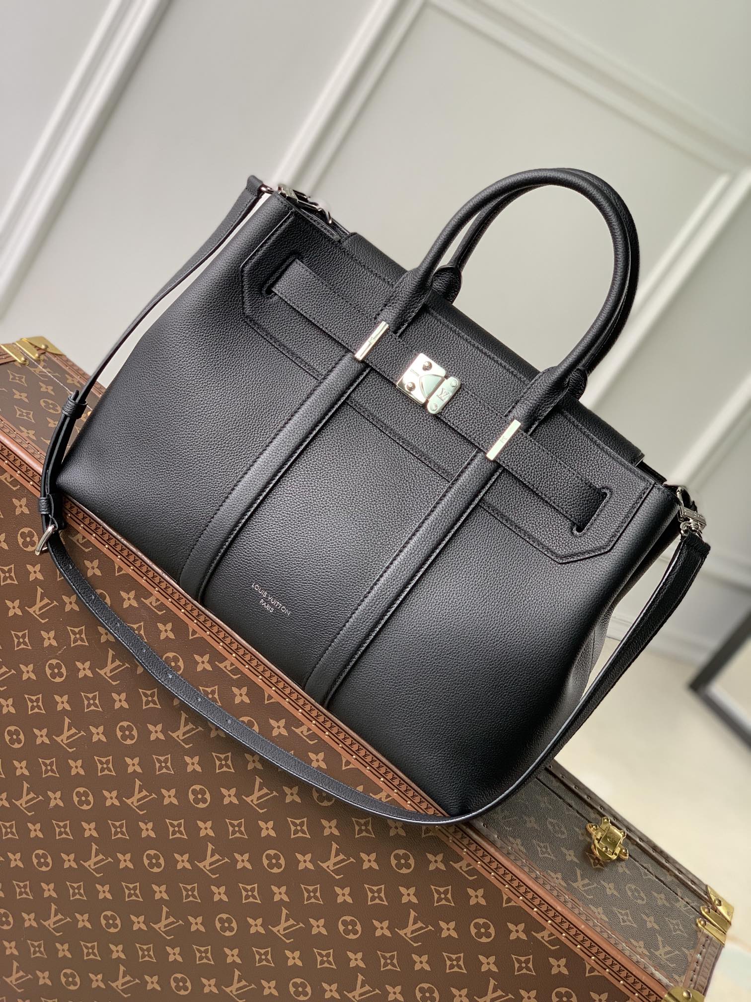 Georges Tote MM detail 1