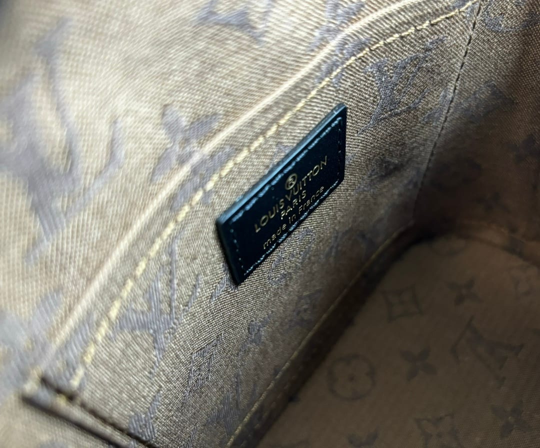 Alma Backpack detail 8
