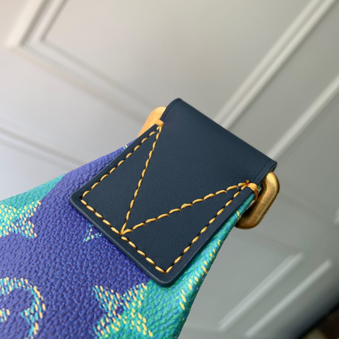 Rush Bumbag detail 6