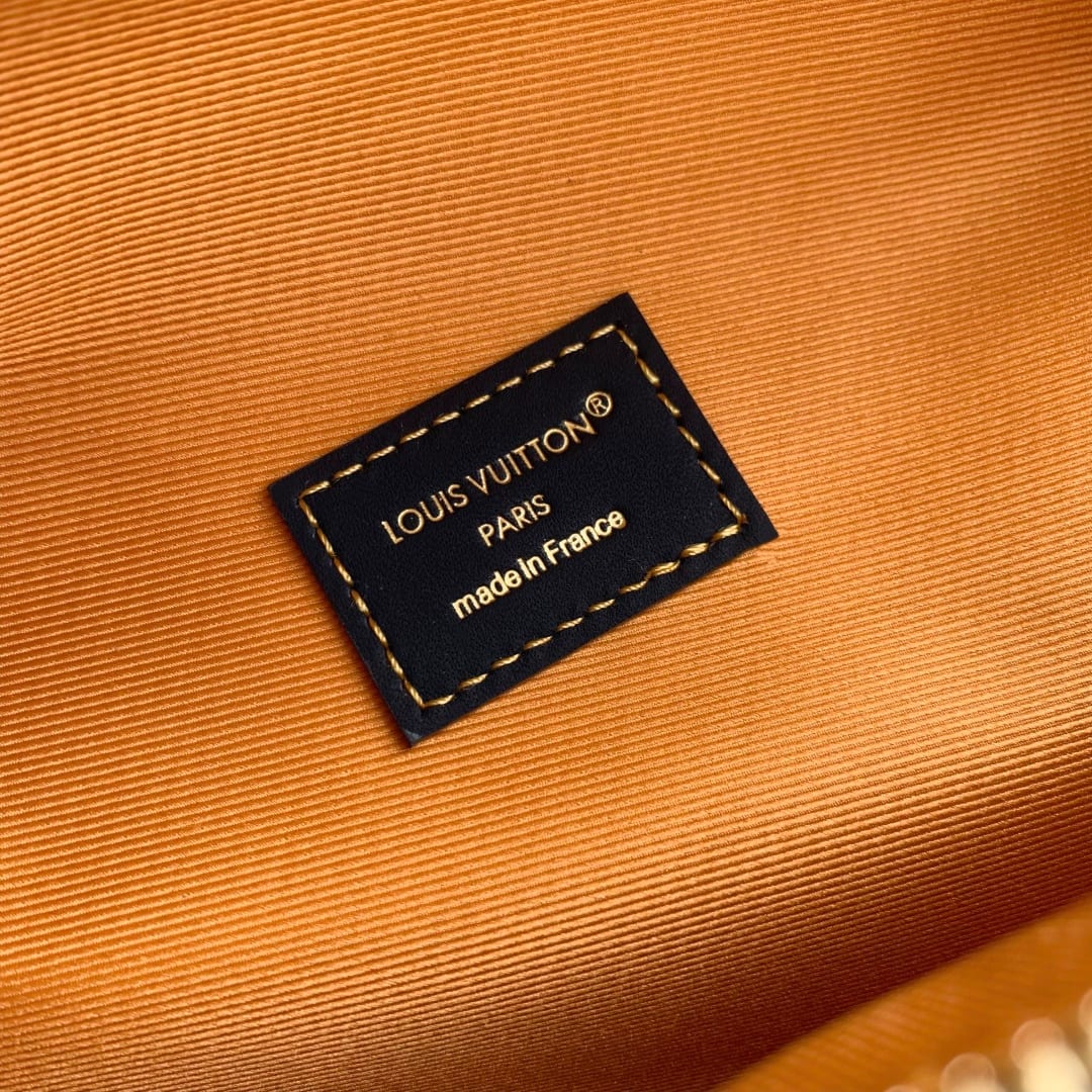 Rush Bumbag detail 8