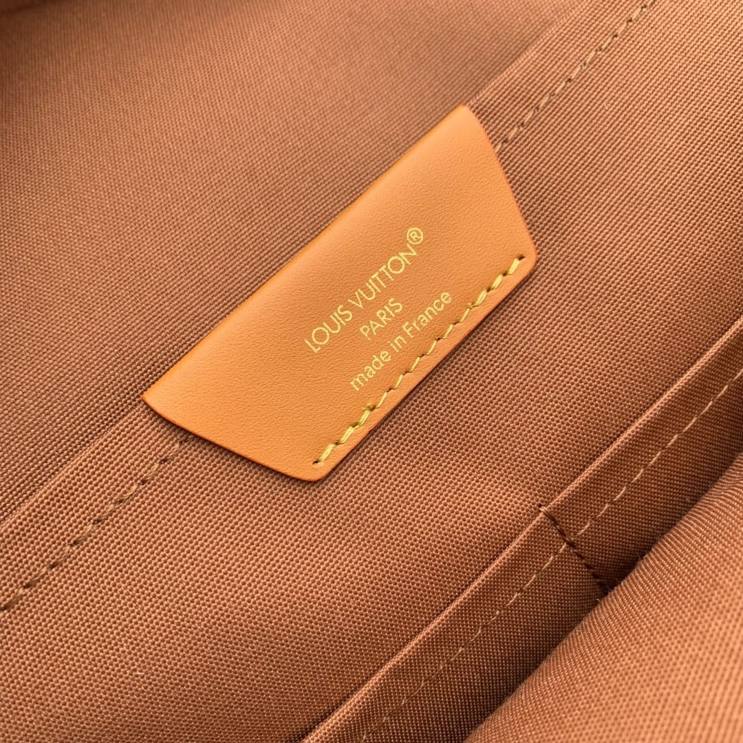 Discovery Cargo Backpack detail 8