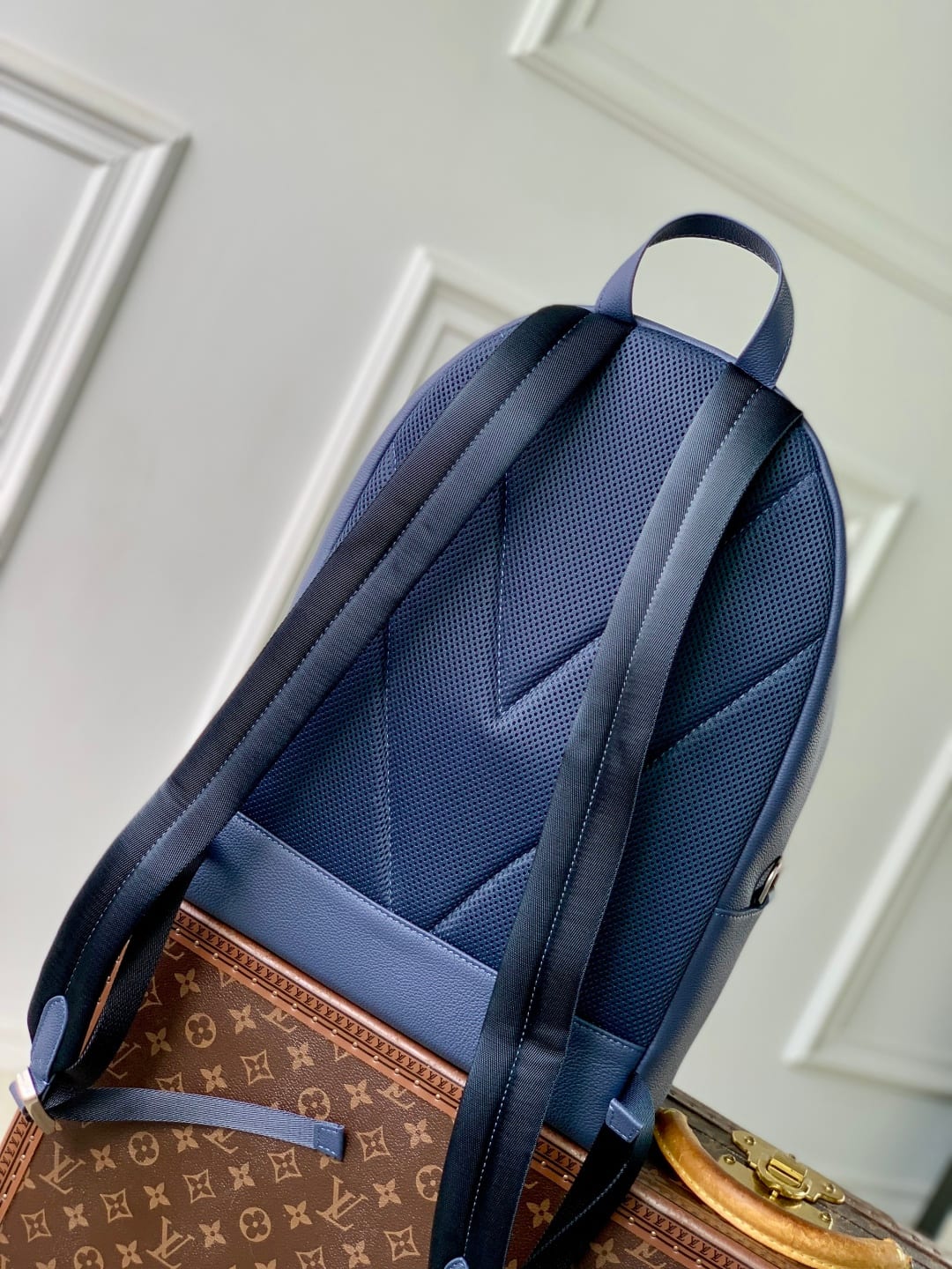 Discovery Work Backpack detail 3