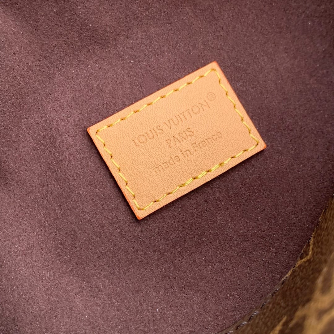 Pochette Mia detail 8