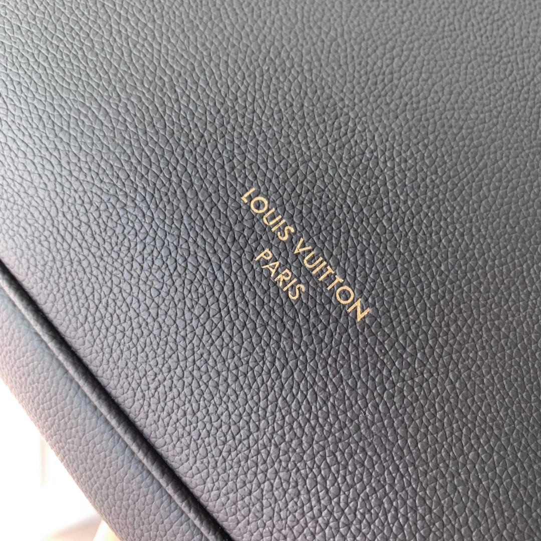 Low Key Duffle Tote detail 6