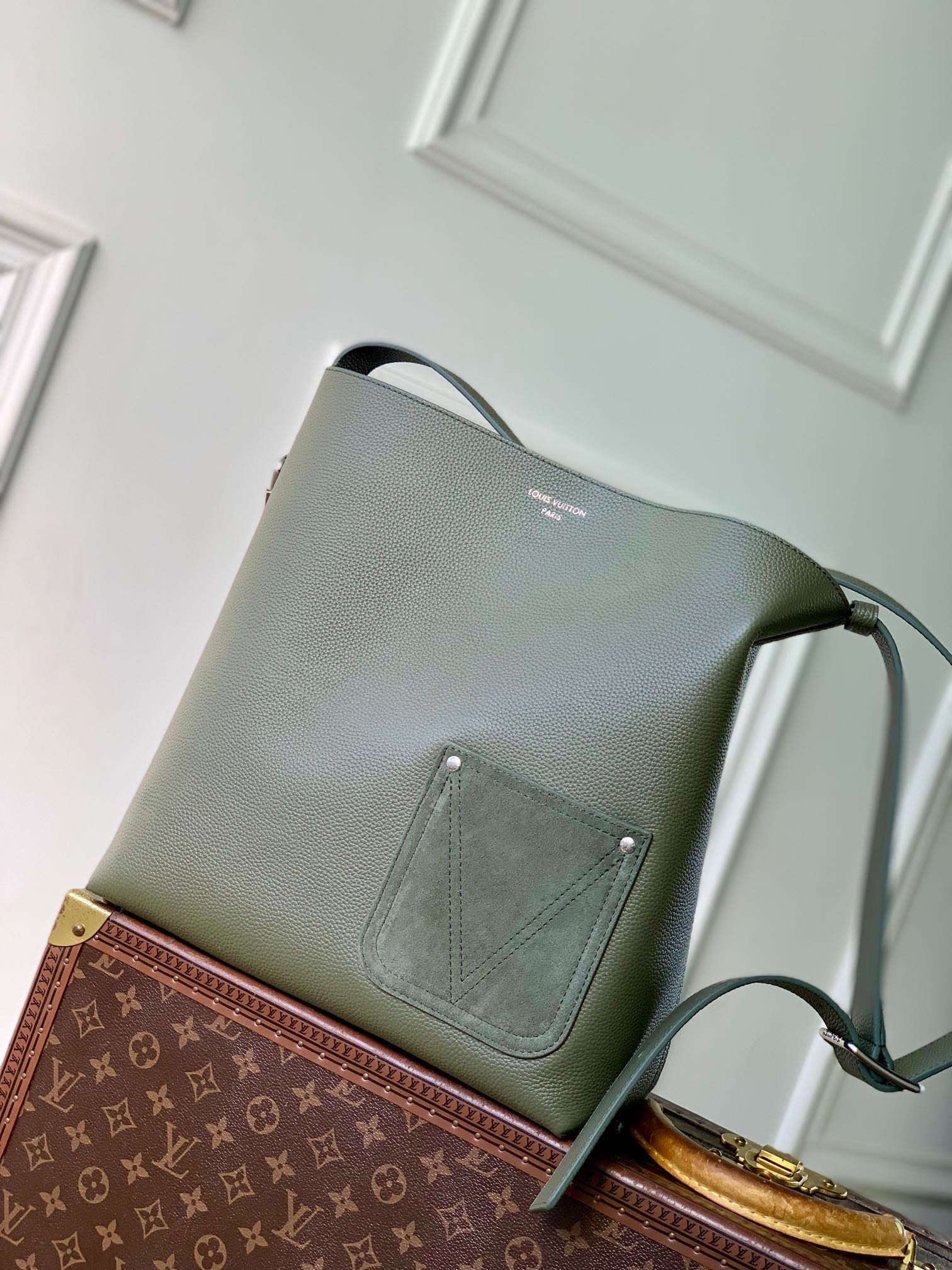 Verso Hobo M26747 detail 1