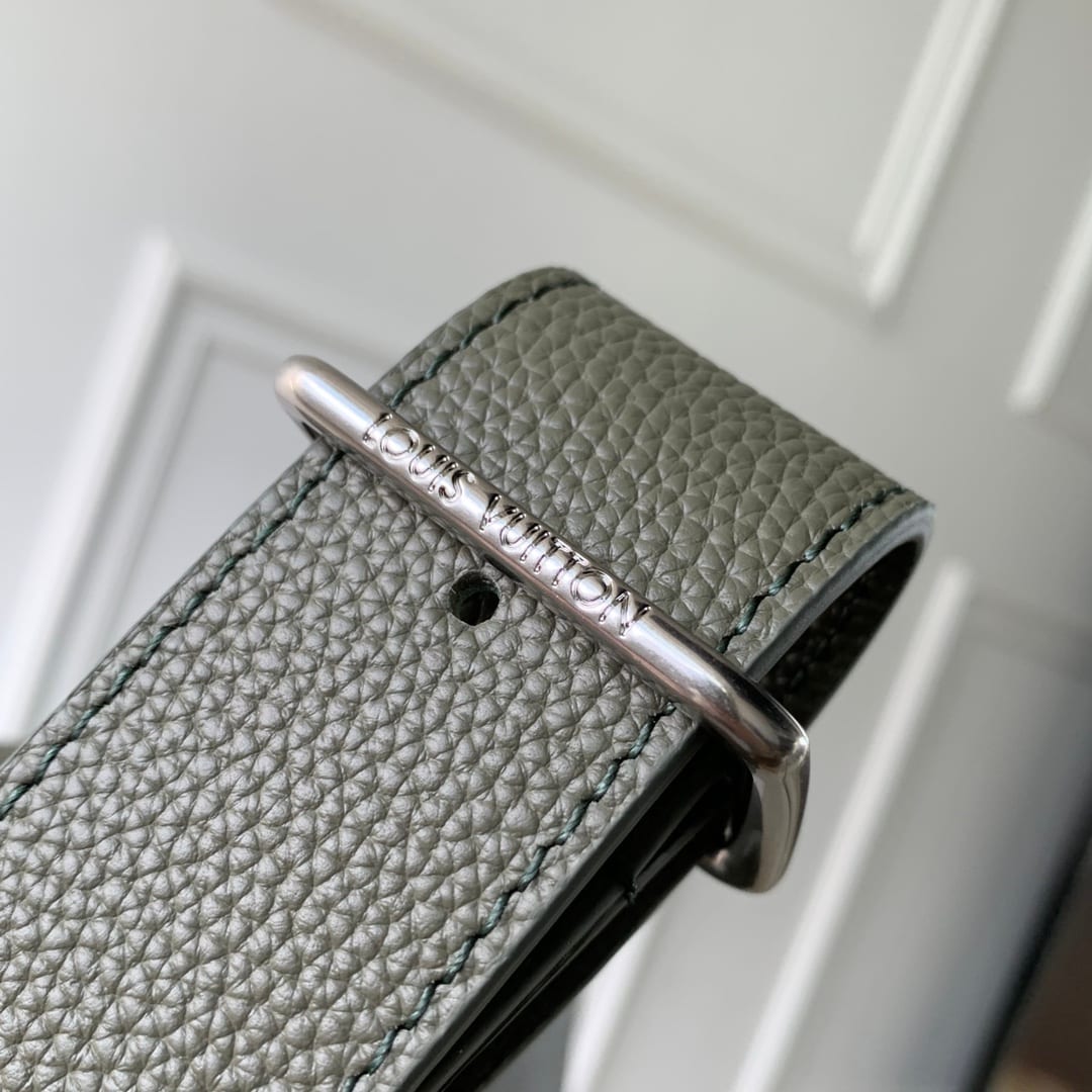 Verso Hobo detail 8