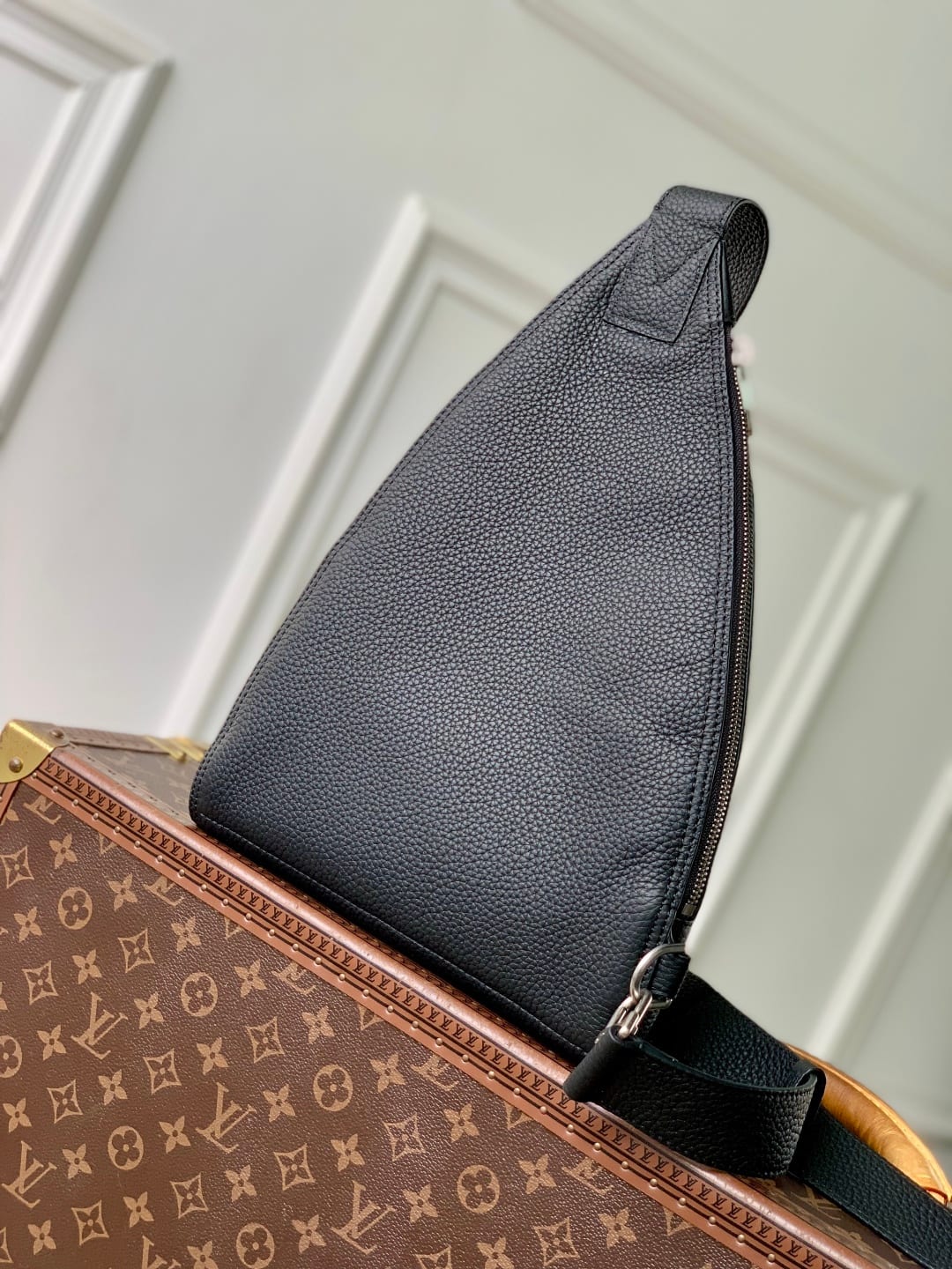 Delta Slingbag detail 3