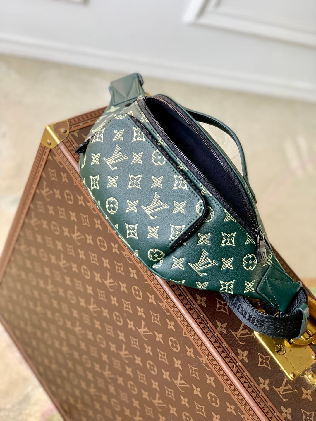 Rush Bumbag detail 9