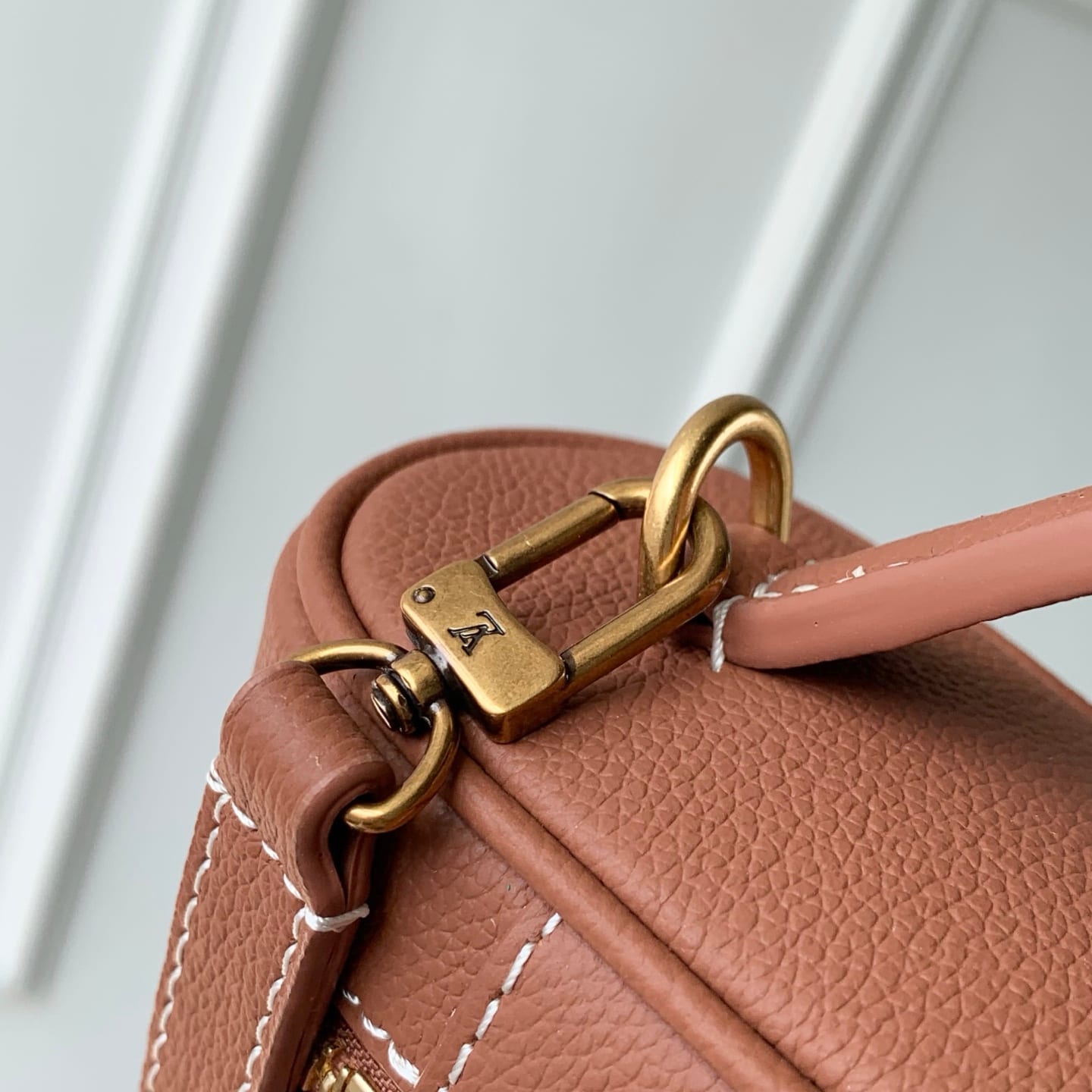 Low Key Vanity Pouch H31 detail 6
