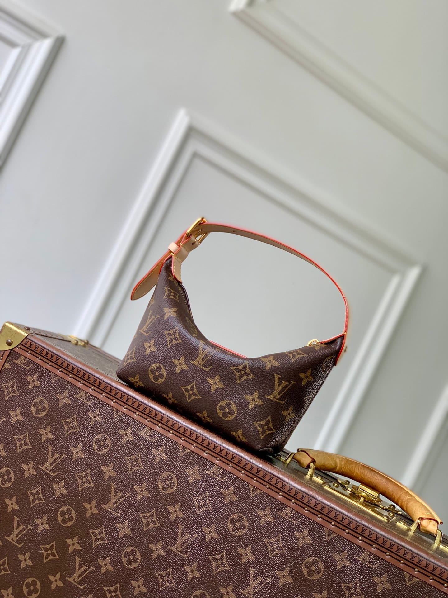 Pochette Hills detail 3