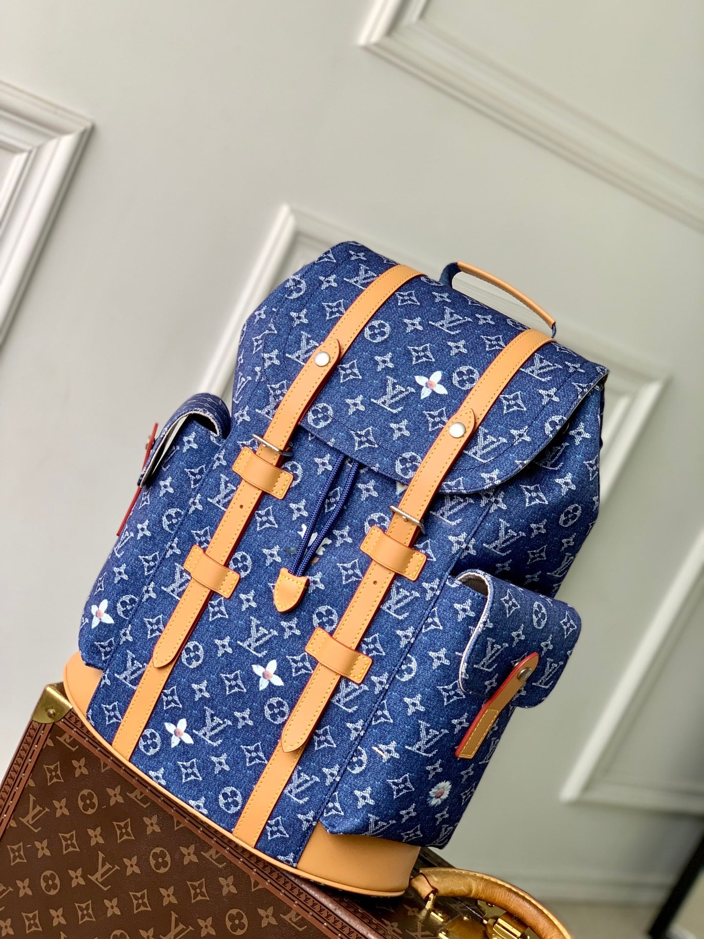 Christopher MM M27554 detail 1
