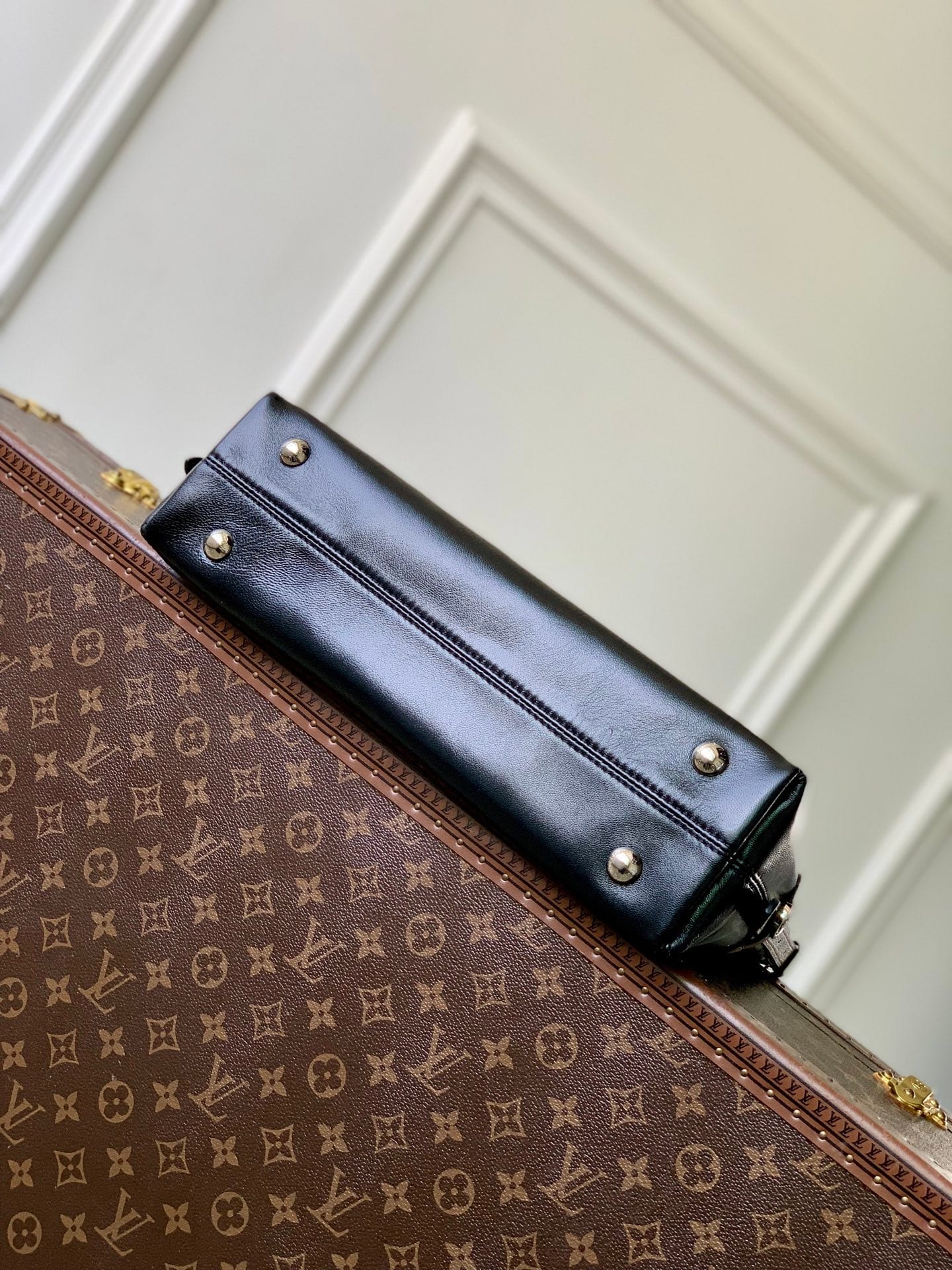 CarryAll East West detail 4