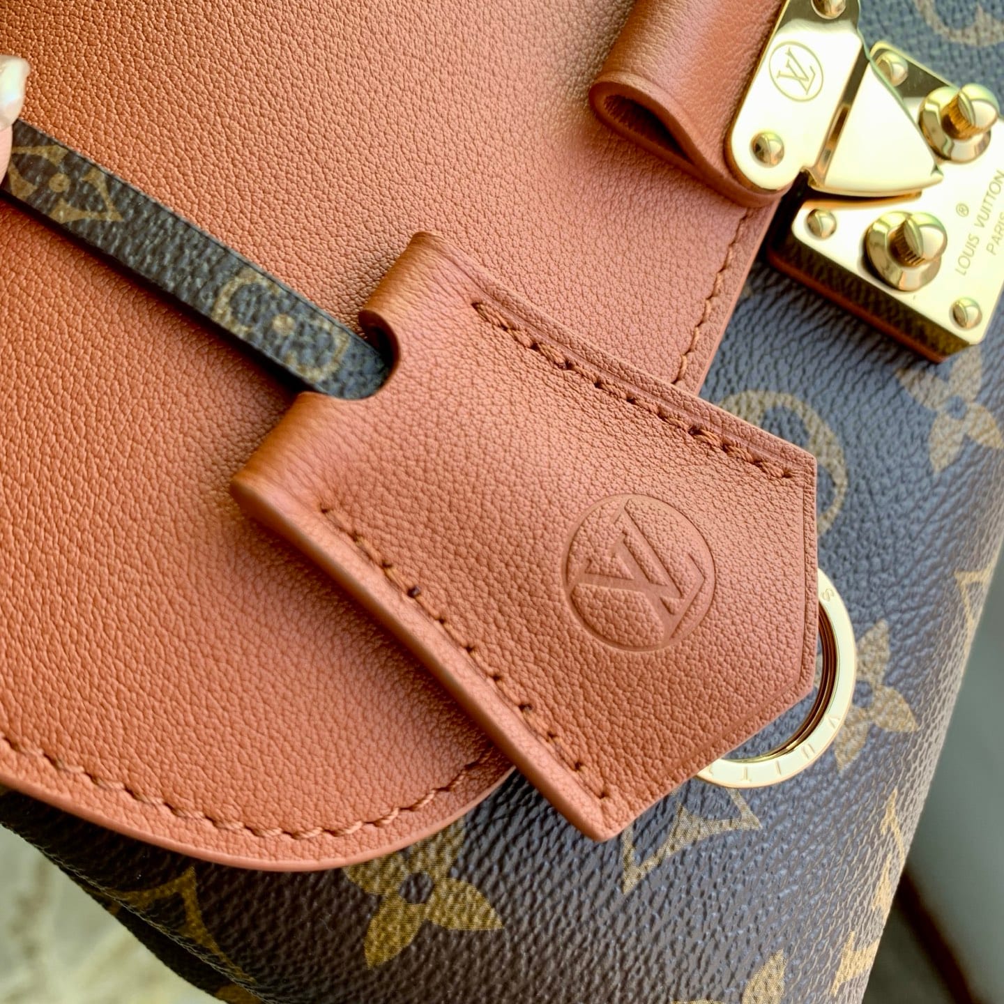 Madeleine BB detail 7