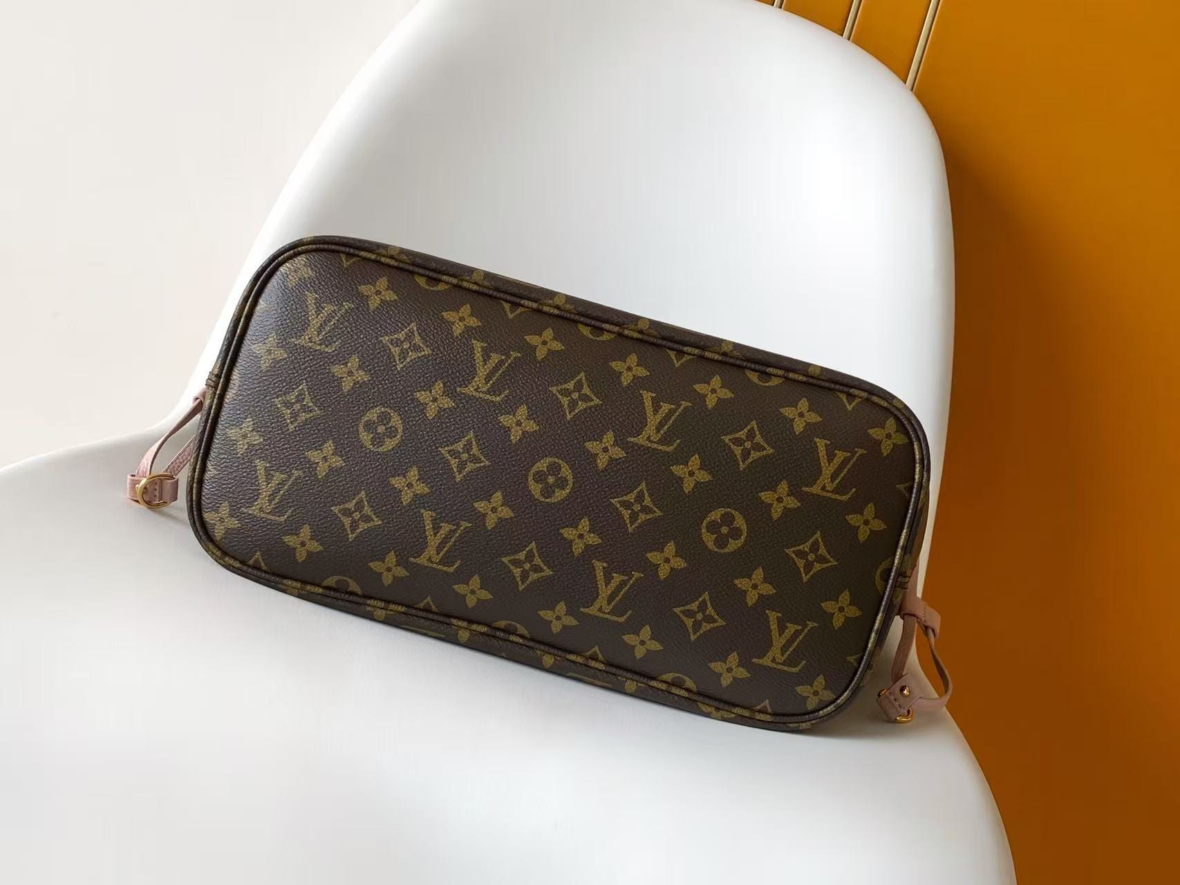Neverfull Inside Out MM detail 5