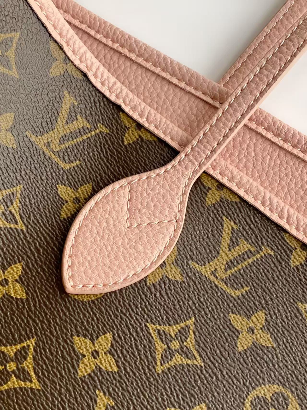 Neverfull Inside Out MM detail 6