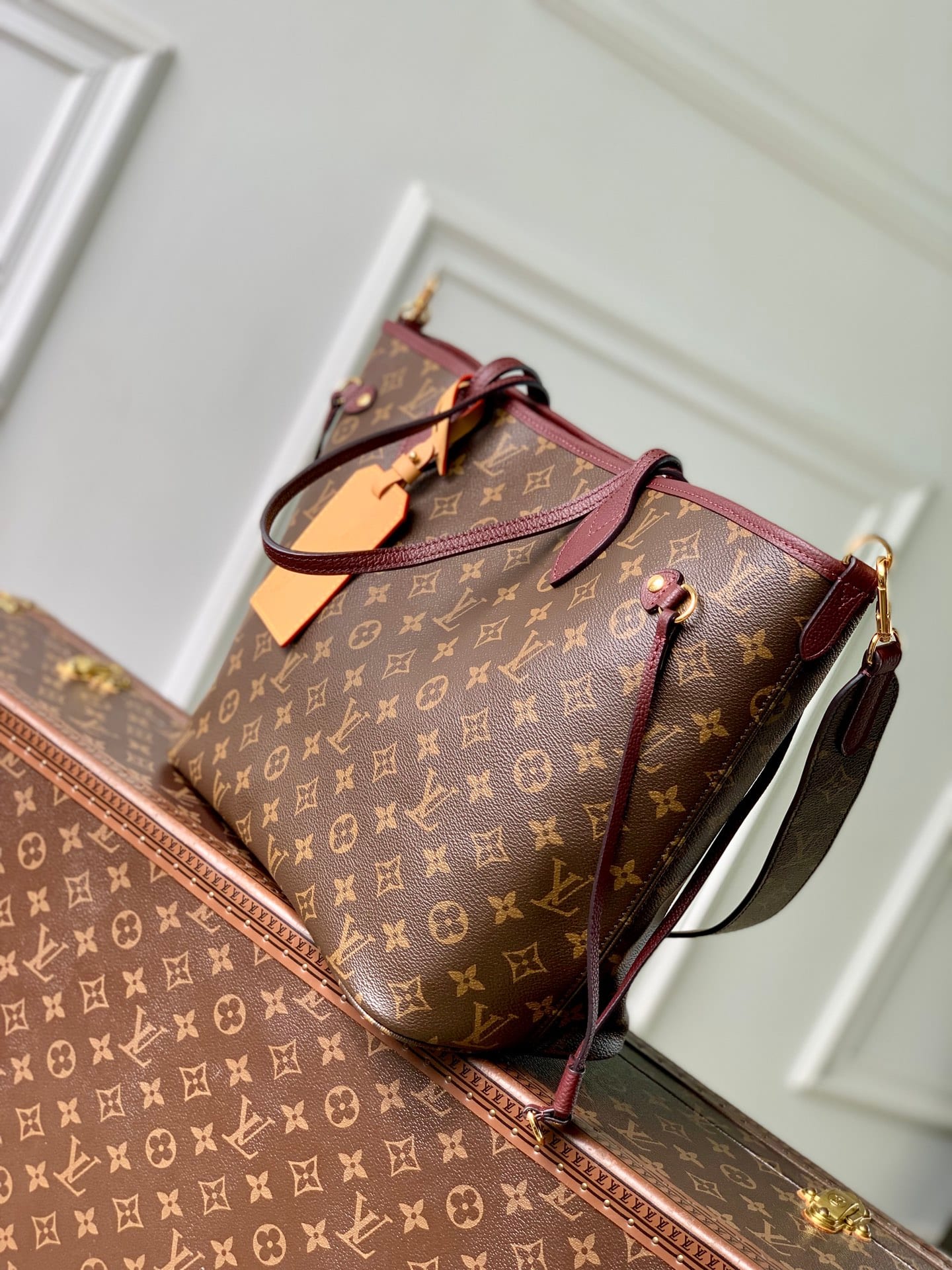 Neverfull Inside Out MM detail 2