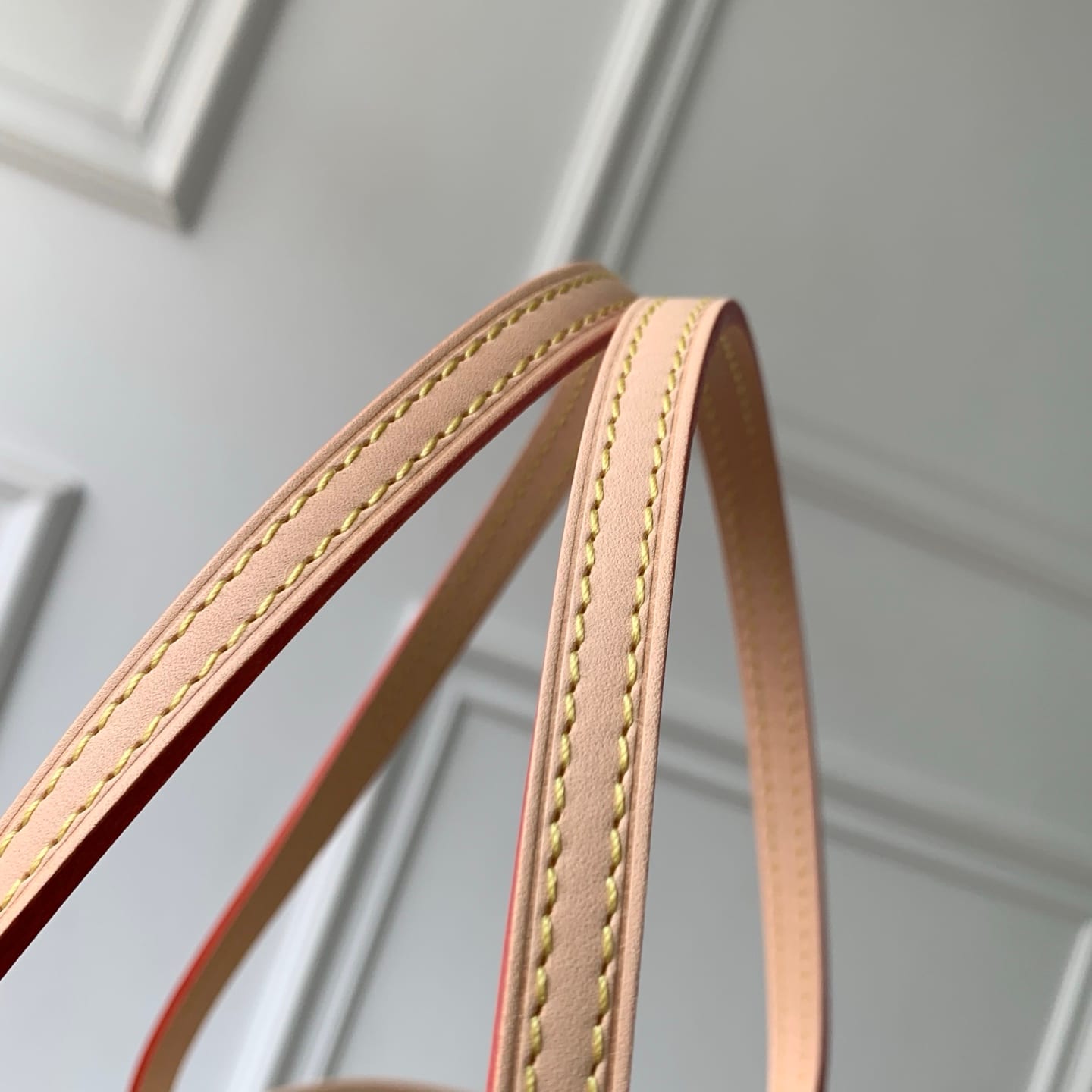 Neverfull Bandoulière Inside Out MM detail 8