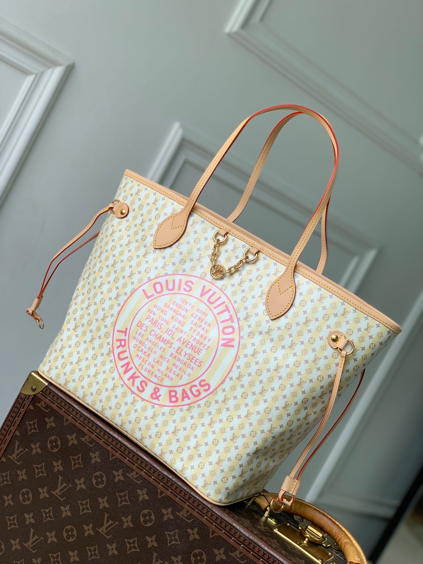 Neverfull MM detail 1