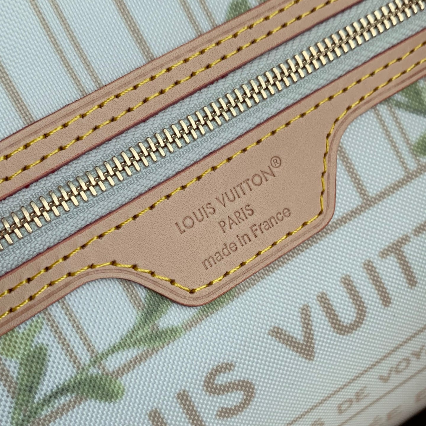 Neverfull MM detail 10