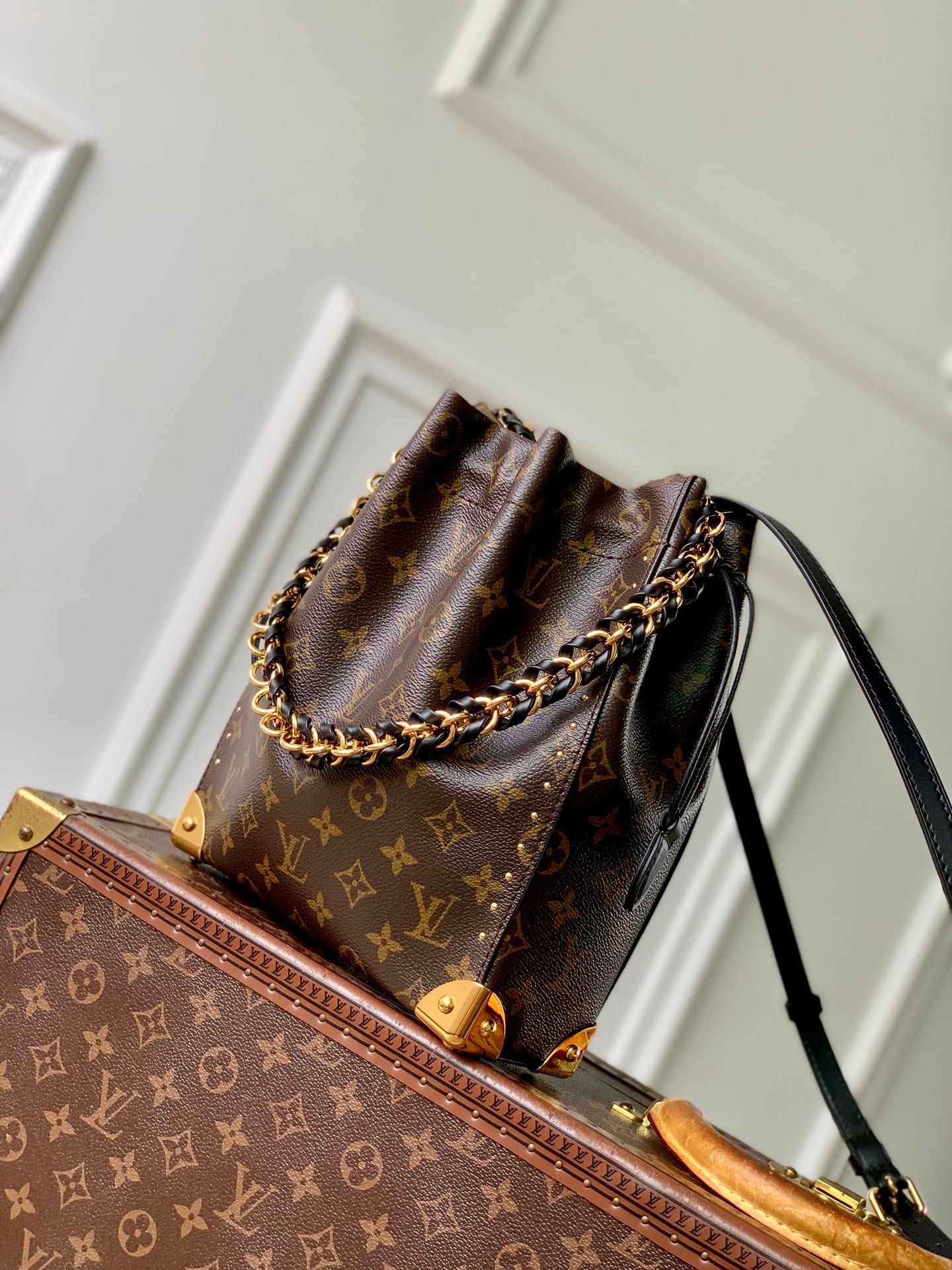 Noé Trunk detail 2