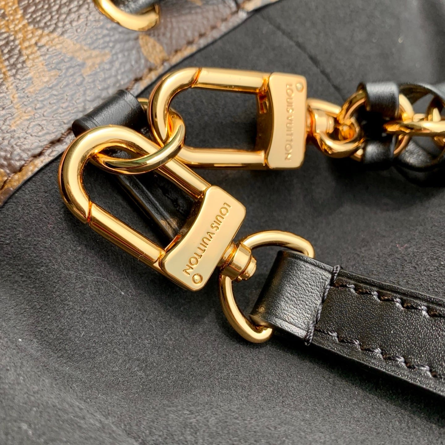 Noé Trunk detail 5