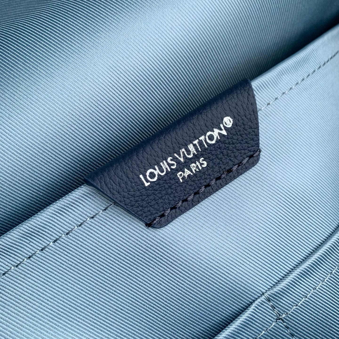 Discovery Backpack PM detail 9