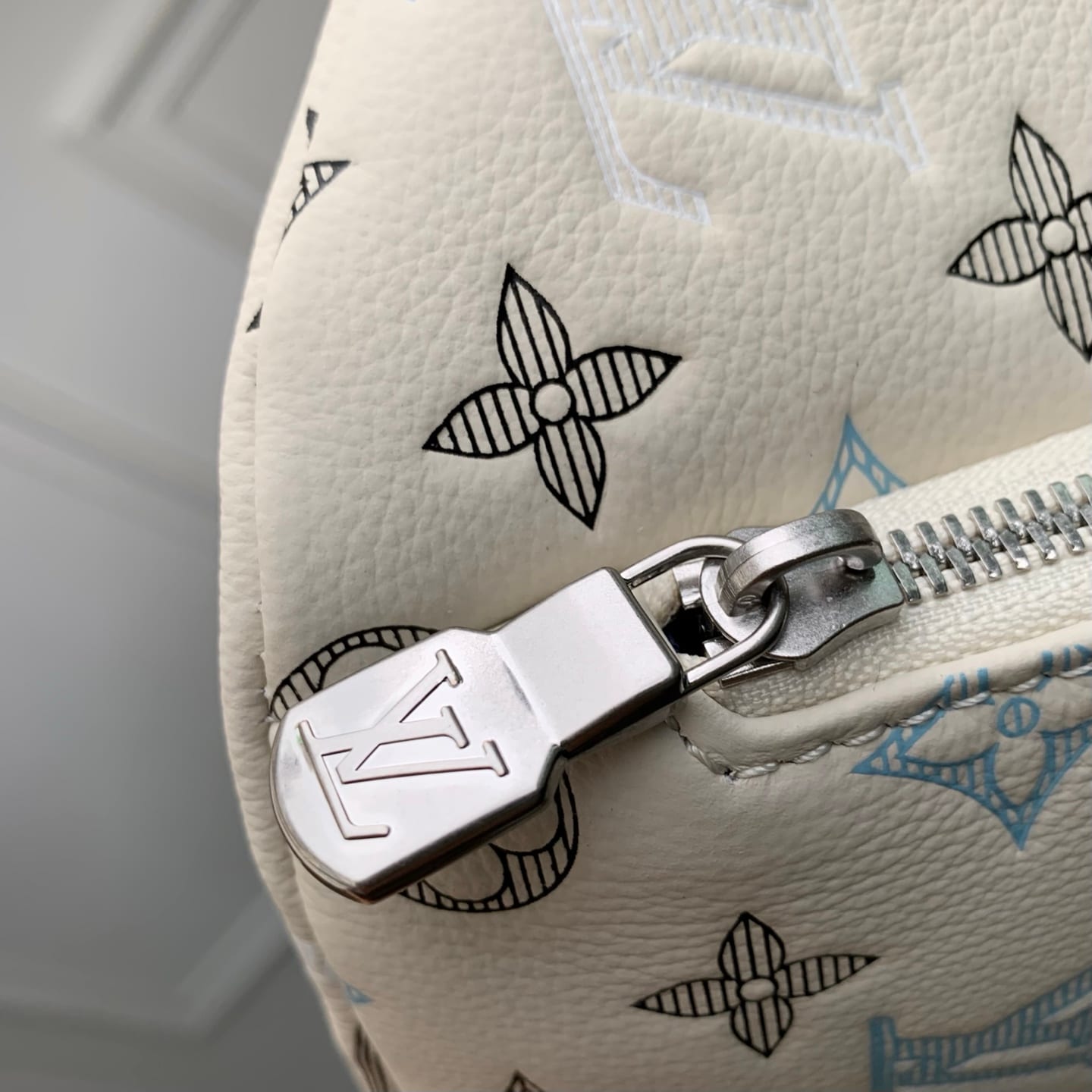 Rush Bumbag detail 5