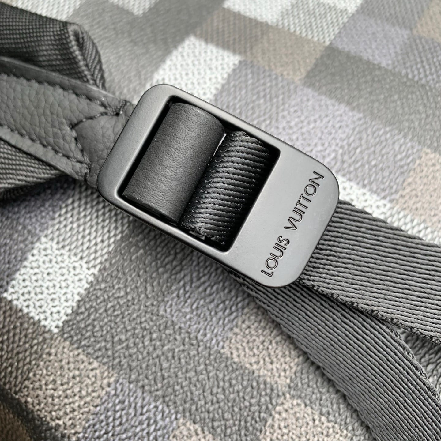 Discovery Backpack PM detail 7