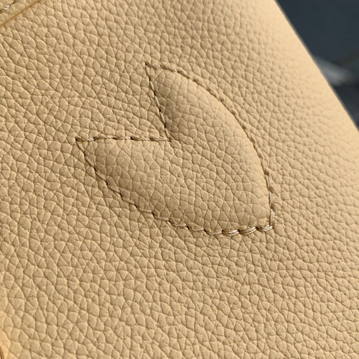 Neverfull Inside Out BB detail 6
